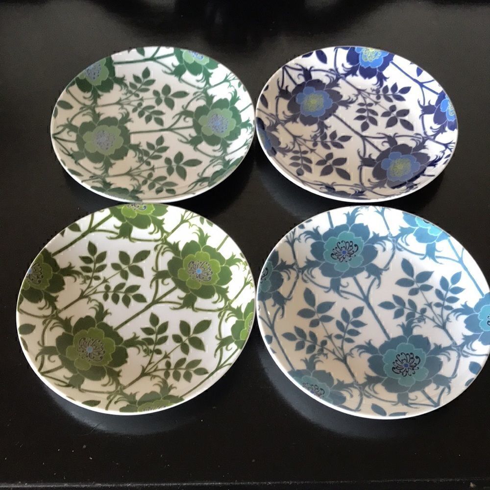 Williams Sonoma Peacock Pavao appetizer plates
